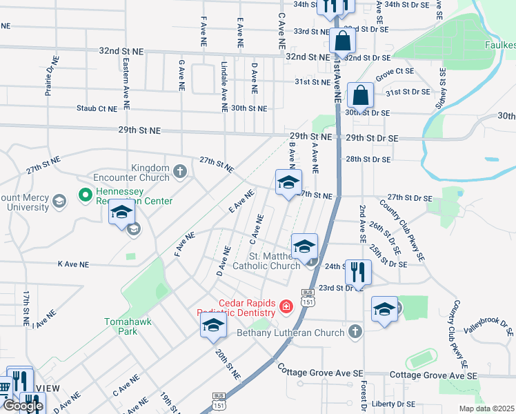 map of restaurants, bars, coffee shops, grocery stores, and more near 2524 C Avenue Northeast in Cedar Rapids