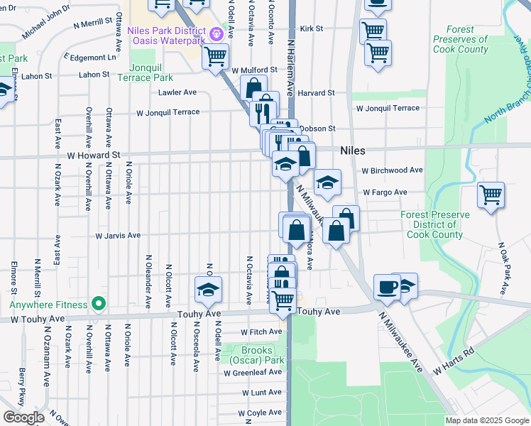 map of restaurants, bars, coffee shops, grocery stores, and more near 7439 North Octavia Avenue in Chicago