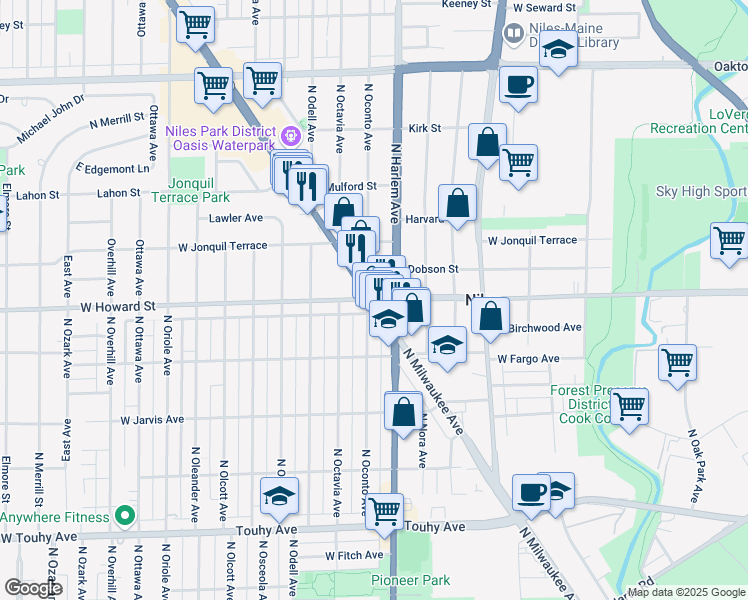 map of restaurants, bars, coffee shops, grocery stores, and more near N Milwaukee Ave & Howard St in Chicago