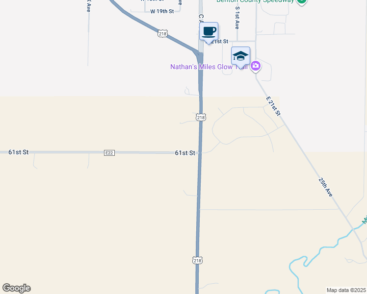 map of restaurants, bars, coffee shops, grocery stores, and more near 2393 61st Street in Vinton