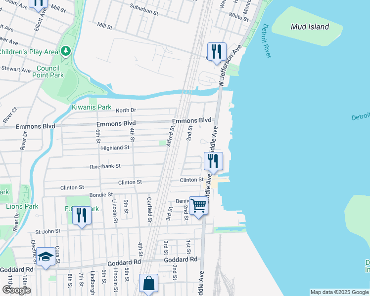 map of restaurants, bars, coffee shops, grocery stores, and more near 324 2nd Street in Wyandotte