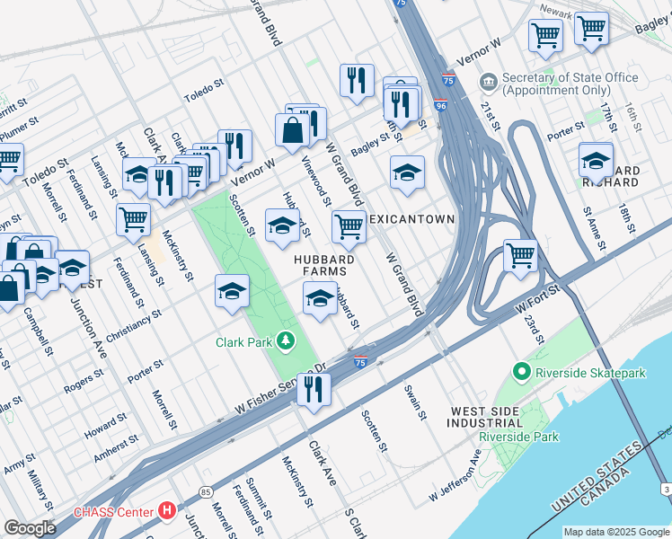 map of restaurants, bars, coffee shops, grocery stores, and more near in Detroit