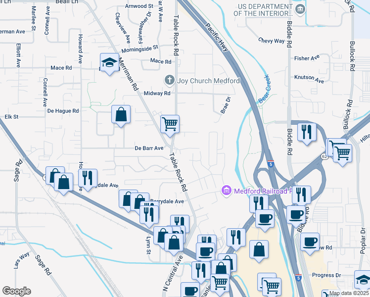 map of restaurants, bars, coffee shops, grocery stores, and more near 766 Swing Lane in Medford