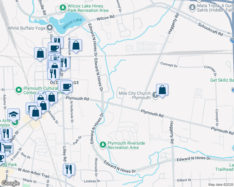 map of restaurants, bars, coffee shops, grocery stores, and more near 13101 Woodridge Circle in Plymouth