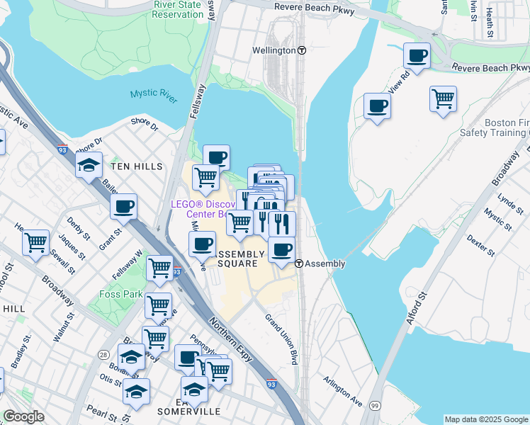 map of restaurants, bars, coffee shops, grocery stores, and more near 445 Artisan Way in Somerville