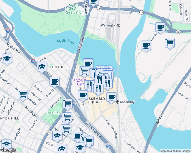 map of restaurants, bars, coffee shops, grocery stores, and more near 333 Great River Road in Somerville