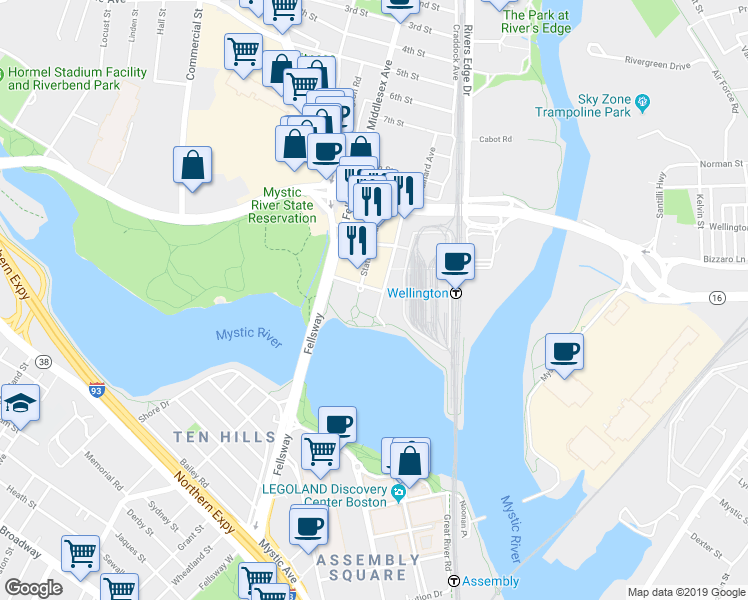 map of restaurants, bars, coffee shops, grocery stores, and more near 80 Station Landing in Medford