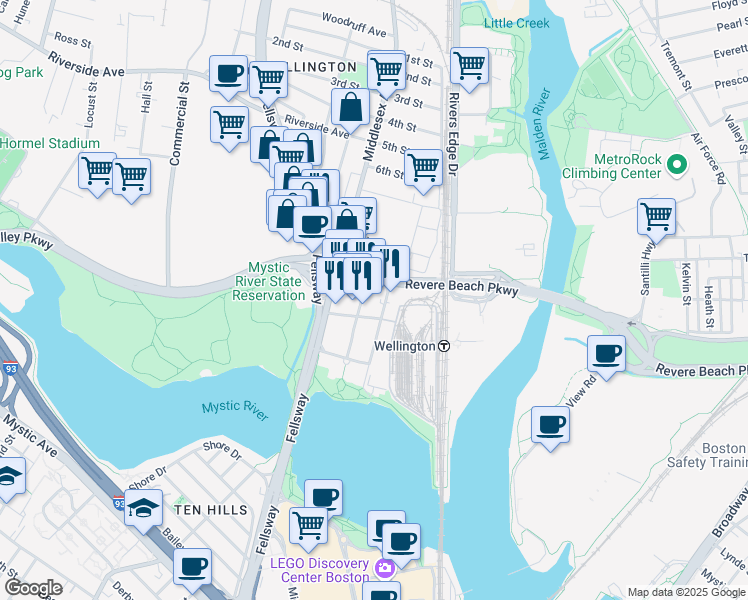 map of restaurants, bars, coffee shops, grocery stores, and more near 62 Station Landing in Medford
