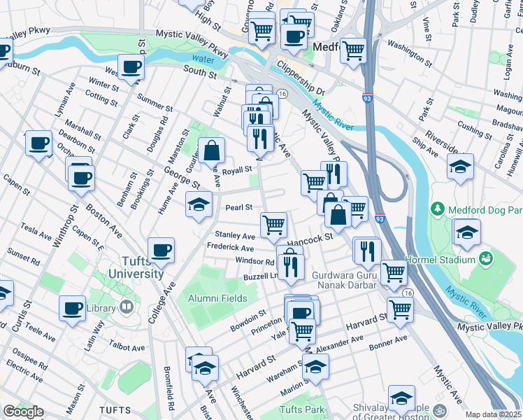 map of restaurants, bars, coffee shops, grocery stores, and more near 229 Main Street in Medford