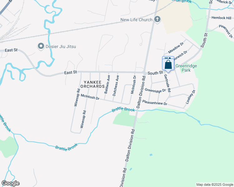 map of restaurants, bars, coffee shops, grocery stores, and more near 72 Dutchess Avenue in Pittsfield