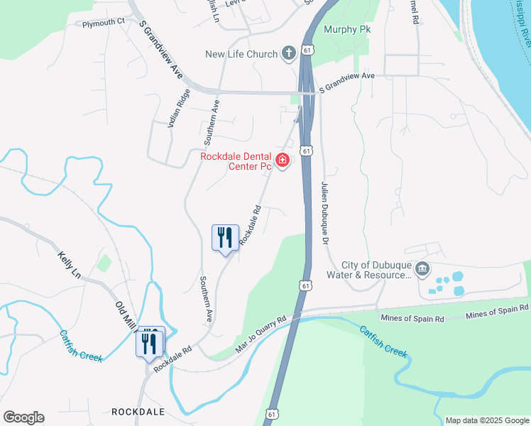 map of restaurants, bars, coffee shops, grocery stores, and more near 1215 Blackhawk Drive in Dubuque