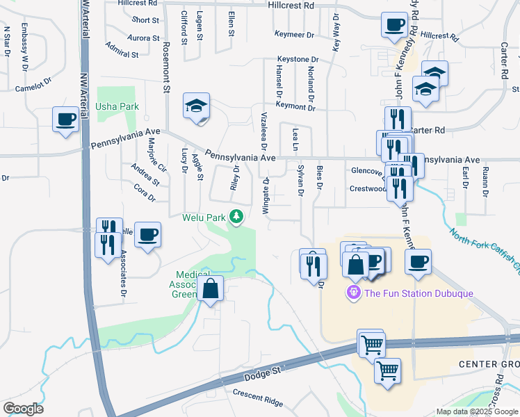 map of restaurants, bars, coffee shops, grocery stores, and more near Riley Dr in Dubuque