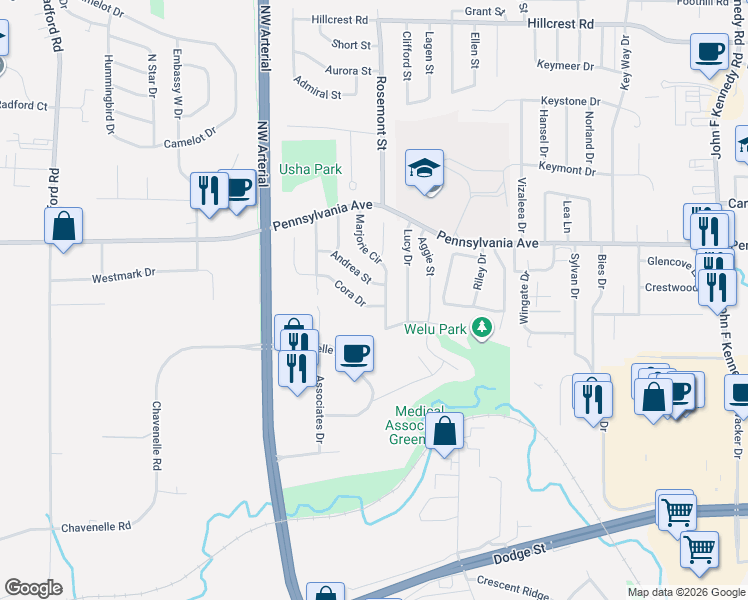 map of restaurants, bars, coffee shops, grocery stores, and more near 3814 Cora Drive in Dubuque