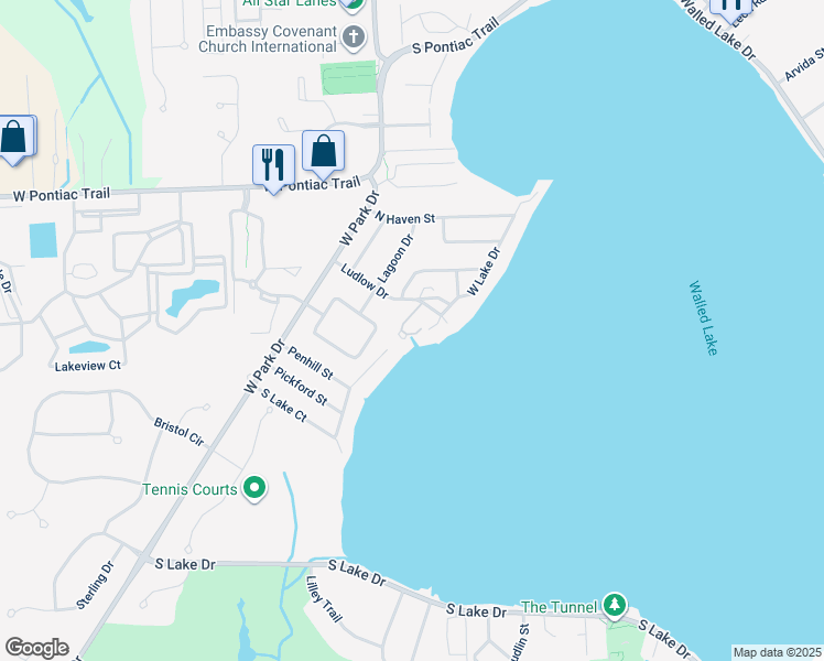 map of restaurants, bars, coffee shops, grocery stores, and more near 1655 Harbor Cove Way in Novi