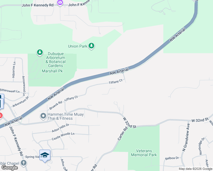 map of restaurants, bars, coffee shops, grocery stores, and more near 2427 West 32nd Street in Dubuque
