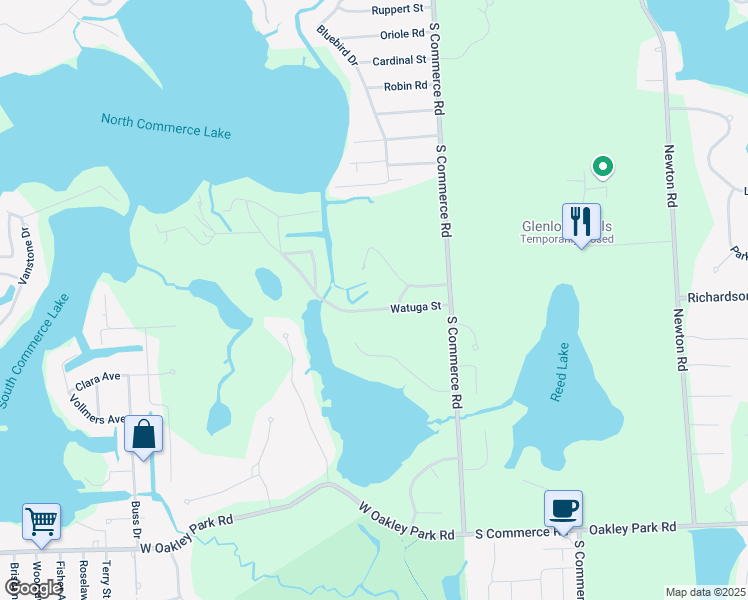 map of restaurants, bars, coffee shops, grocery stores, and more near 520 Woodcreek Court in Commerce Charter Township