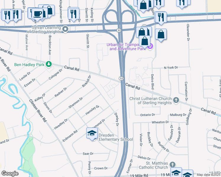 map of restaurants, bars, coffee shops, grocery stores, and more near 44090 Kings Gate Drive in Sterling Heights