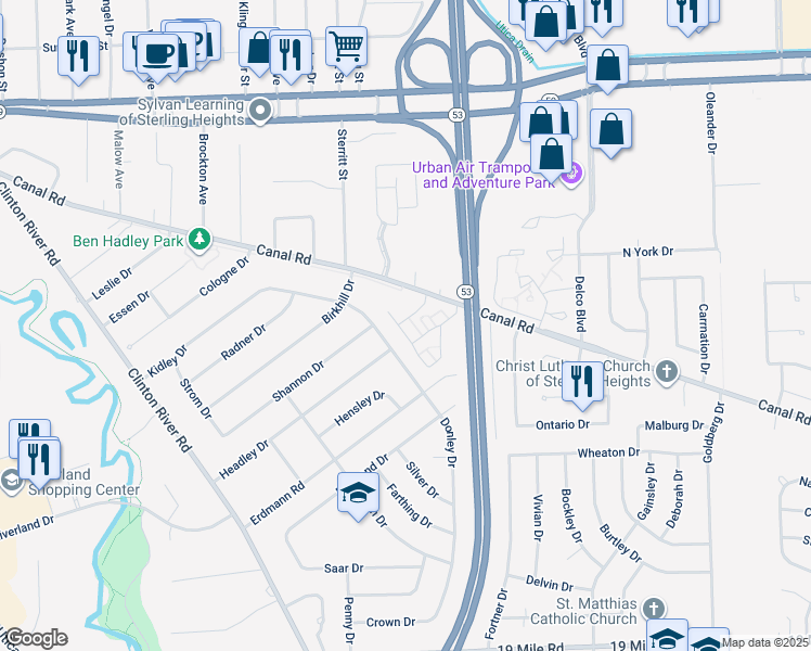 map of restaurants, bars, coffee shops, grocery stores, and more near 44090 Kings Gate Drive in Sterling Heights