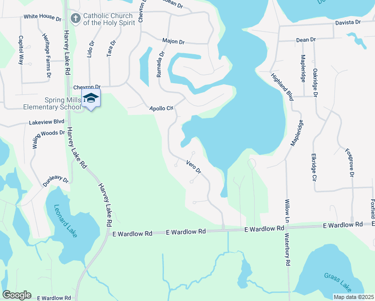map of restaurants, bars, coffee shops, grocery stores, and more near 1463 Schooner Cove in Highland Charter Township