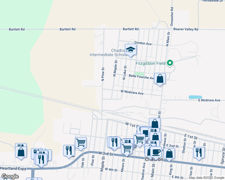 map of restaurants, bars, coffee shops, grocery stores, and more near 201 North Maple Street in Chadron