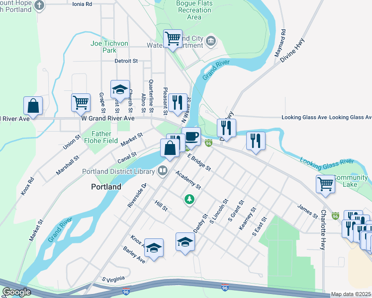 map of restaurants, bars, coffee shops, grocery stores, and more near 140 Kent Street in Portland