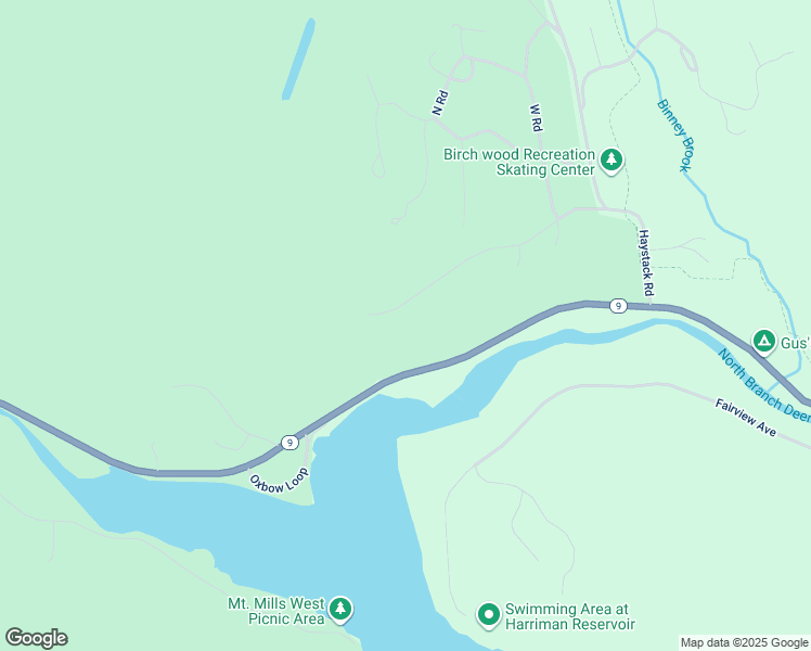 map of restaurants, bars, coffee shops, grocery stores, and more near 92 Town Farm Road in Wilmington