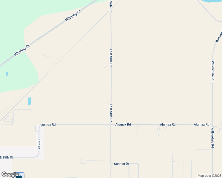 map of restaurants, bars, coffee shops, grocery stores, and more near East Side Drive in Yankton County