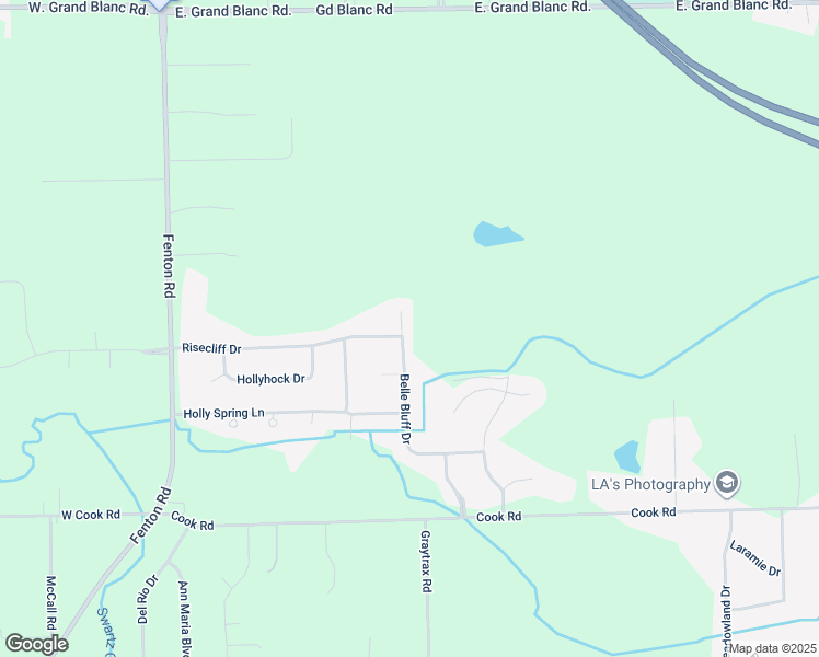 map of restaurants, bars, coffee shops, grocery stores, and more near 8331 Belle Bluff Drive in Grand Blanc