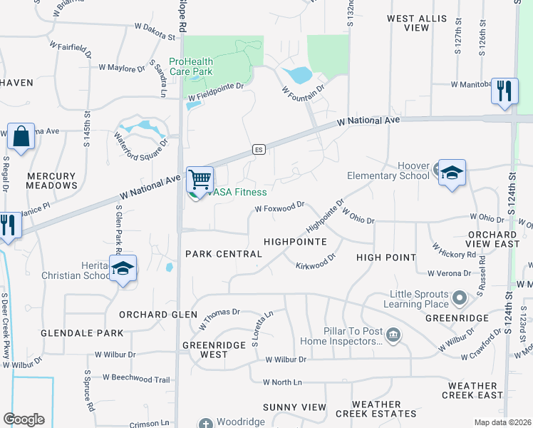 map of restaurants, bars, coffee shops, grocery stores, and more near 13575 West Foxwood Court in New Berlin