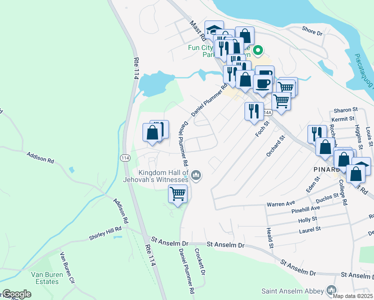 map of restaurants, bars, coffee shops, grocery stores, and more near 14 Oakwood Circle in Goffstown