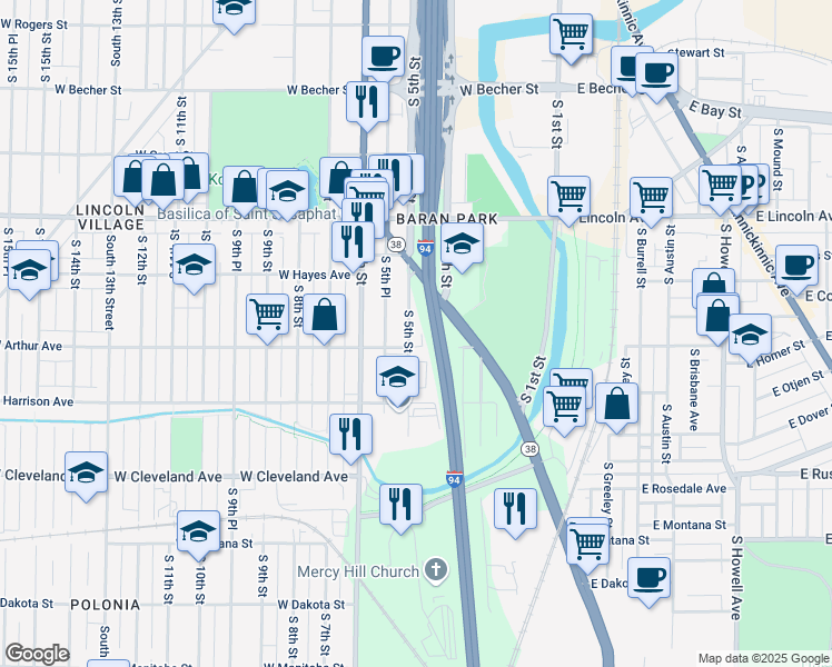 map of restaurants, bars, coffee shops, grocery stores, and more near in Milwaukee