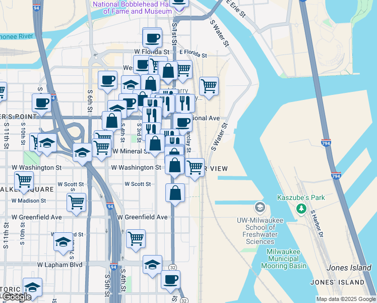 map of restaurants, bars, coffee shops, grocery stores, and more near East Mineral Street in Milwaukee