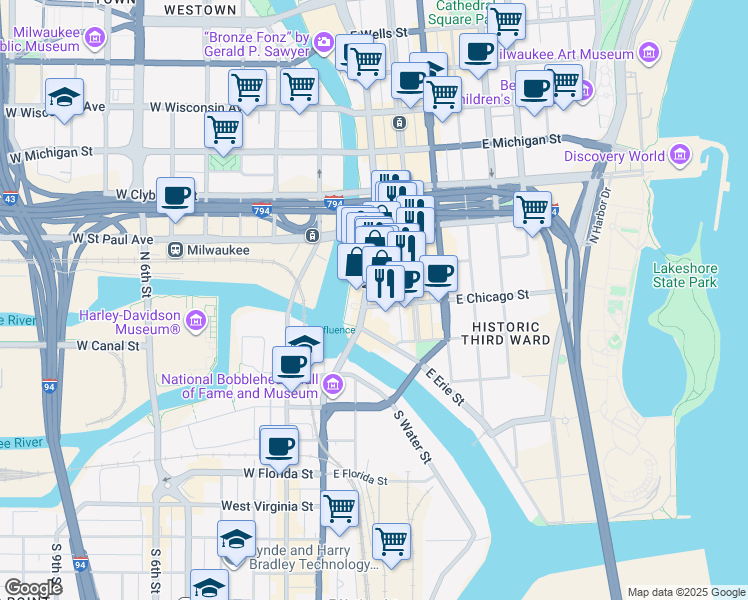 map of restaurants, bars, coffee shops, grocery stores, and more near 236 North Water Street in Milwaukee