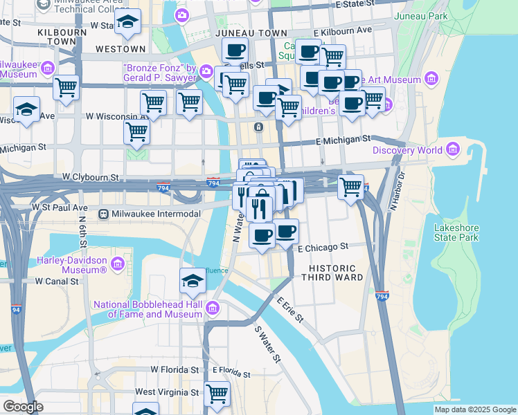 map of restaurants, bars, coffee shops, grocery stores, and more near 400 North Water Street in Milwaukee