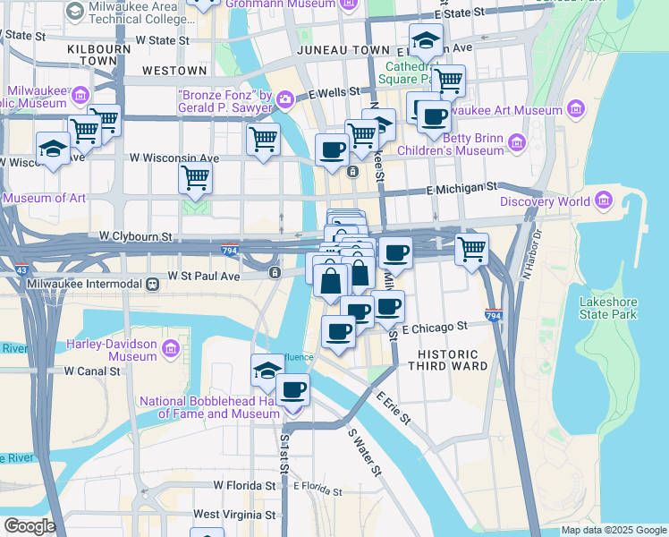 map of restaurants, bars, coffee shops, grocery stores, and more near 342 North Water Street in Milwaukee