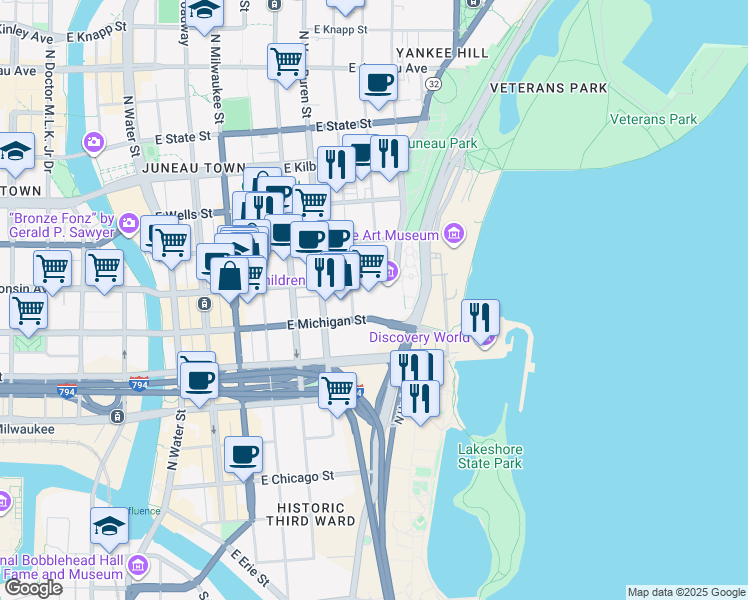map of restaurants, bars, coffee shops, grocery stores, and more near 875 East Wisconsin Avenue in Milwaukee