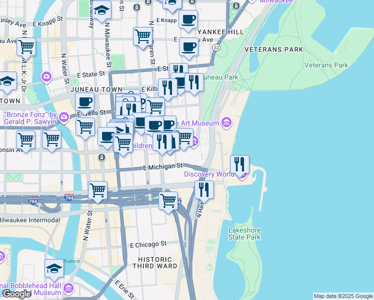 map of restaurants, bars, coffee shops, grocery stores, and more near 875 East Wisconsin Avenue in Milwaukee