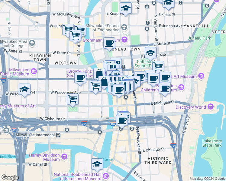 map of restaurants, bars, coffee shops, grocery stores, and more near 722 North Water Street in Milwaukee