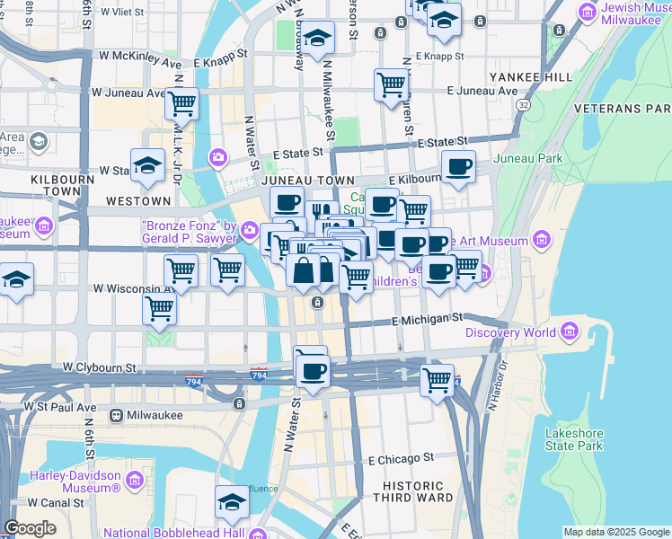map of restaurants, bars, coffee shops, grocery stores, and more near 726 North Broadway in Milwaukee