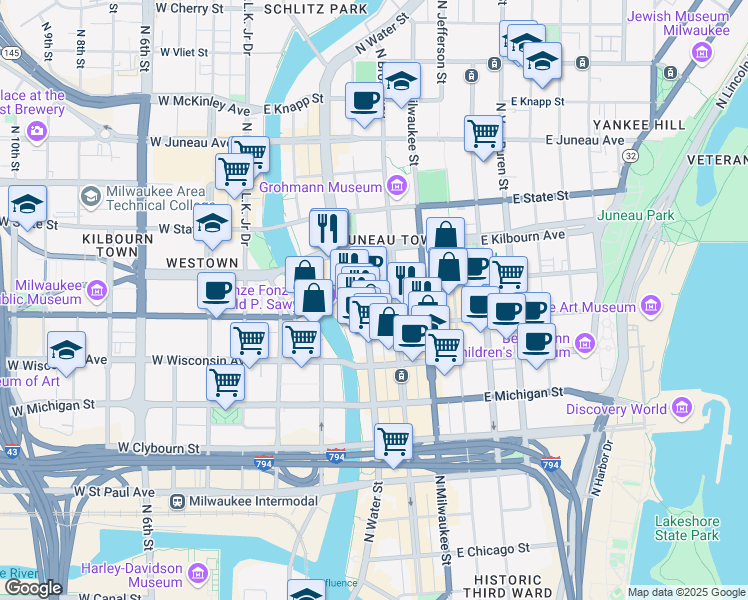 map of restaurants, bars, coffee shops, grocery stores, and more near 790 North Water Street in Milwaukee