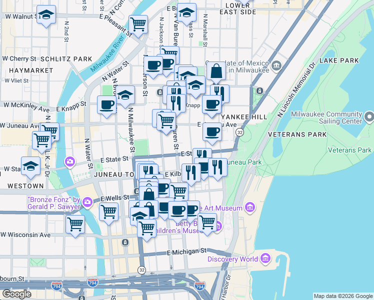 map of restaurants, bars, coffee shops, grocery stores, and more near 1007 North Cass Street in Milwaukee
