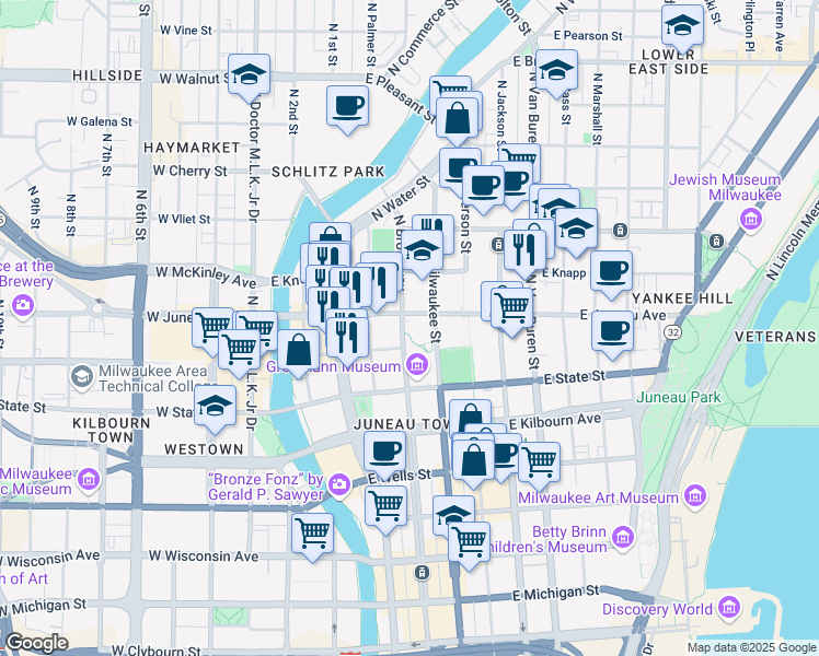 map of restaurants, bars, coffee shops, grocery stores, and more near 1120 North Broadway in Milwaukee