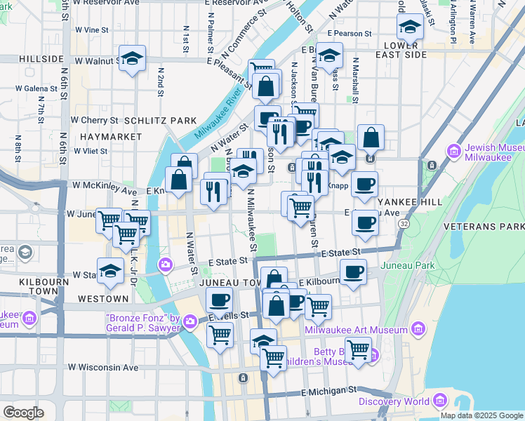 map of restaurants, bars, coffee shops, grocery stores, and more near in Milwaukee