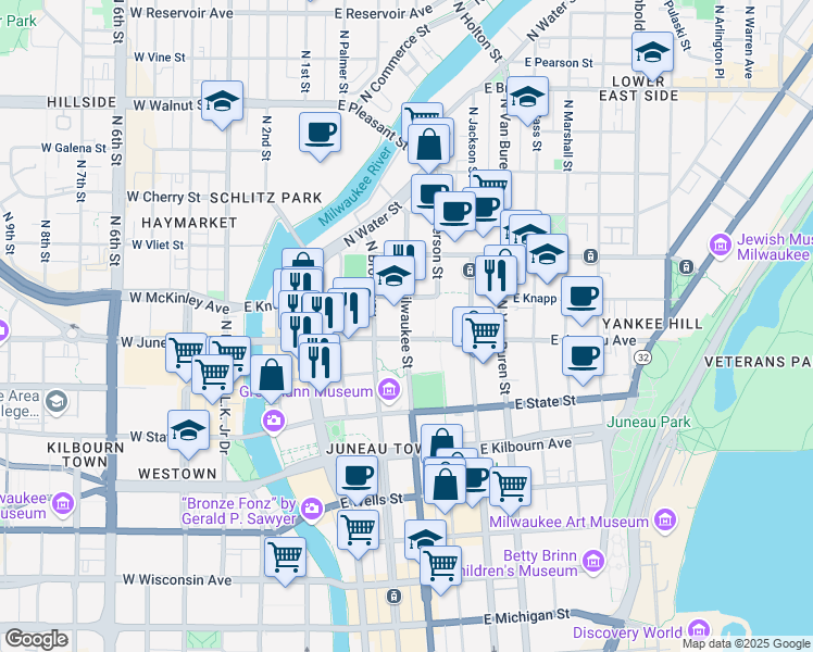 map of restaurants, bars, coffee shops, grocery stores, and more near 1228 North Milwaukee Street in Milwaukee