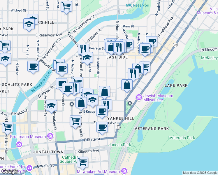 map of restaurants, bars, coffee shops, grocery stores, and more near 1527 North Astor Street in Milwaukee