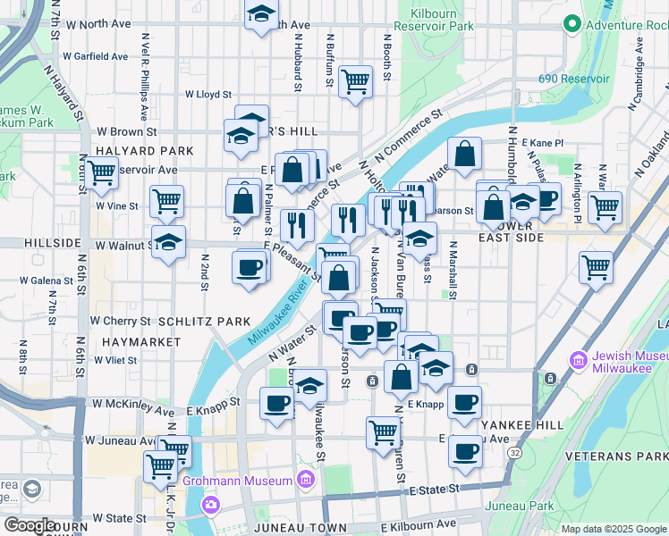map of restaurants, bars, coffee shops, grocery stores, and more near 1640 North Water Street in Milwaukee