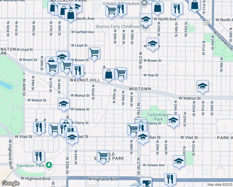 map of restaurants, bars, coffee shops, grocery stores, and more near 2932 West Walnut Street in Milwaukee