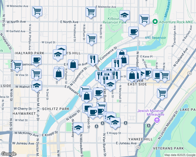 map of restaurants, bars, coffee shops, grocery stores, and more near 1709 North Water Street in Milwaukee