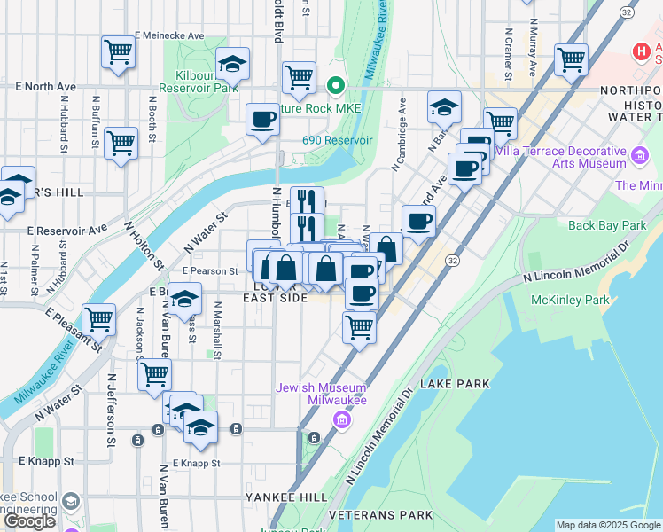 map of restaurants, bars, coffee shops, grocery stores, and more near in Milwaukee