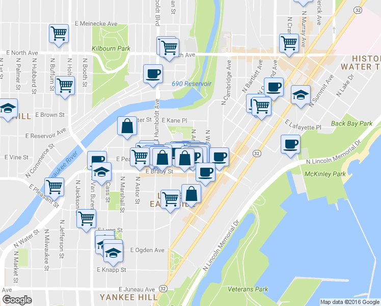 map of restaurants, bars, coffee shops, grocery stores, and more near 1751 North Arlington Place in Milwaukee